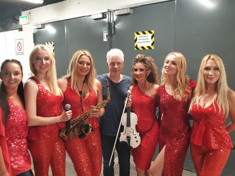 Live Damenband mit Michael Mittermeier